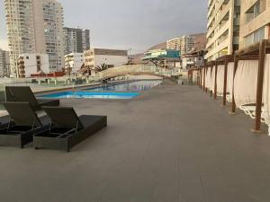 Dpto edificio Velamar