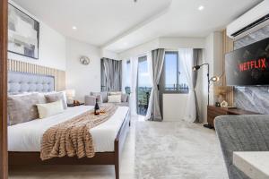 17th-Floor Sea View Studio Tambuli Seaside Living