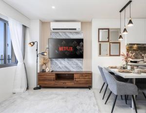 17th-Floor Sea View Studio Tambuli Seaside Living