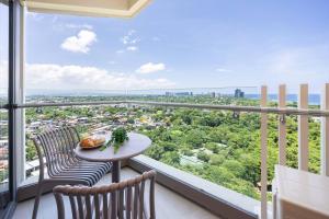 17th-Floor Sea View Studio Tambuli Seaside Living