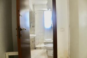 Two-Bedroom Apartment 500 meters to Bisceglie M1