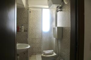 Two-Bedroom Apartment 500 meters to Bisceglie M1