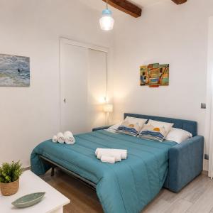 Al Teatro Verdi Luxury Apartment - Central e near the Sea