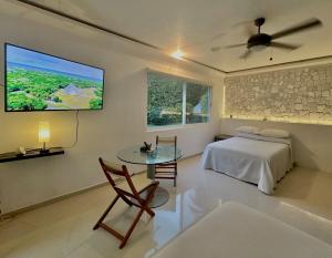 Beautiful house in the Lomas de Cocoyoc with Spacious Garden