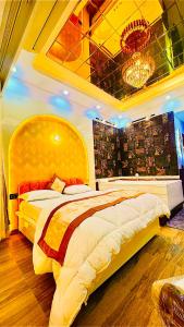 DesiSparsh Super Premium With Hot Water Jacuzzi!