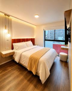 Exclusive Apt for 7 in front of the Sheraton Hotel, Historic Center