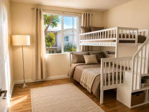 2 Bedroom 2 Baths Luxury Apartment Mirabella Beach
