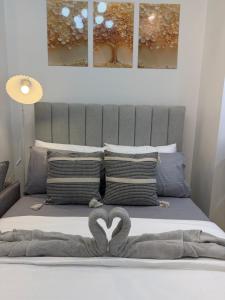 Azzure North Pampanga Cloudline Suite 418 Barbados