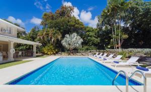 Stunning Villa 2 Mins to Beach - Coral House