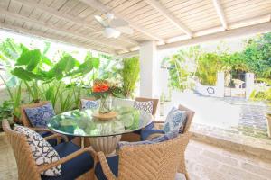 4 Bed Villa with Pool Near Beach - Pavilion Villa