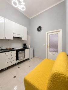 ZìMarì Apartment Plebiscito & Chiaia