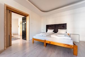 Brzeźno Beachside Apartment by BookingHost