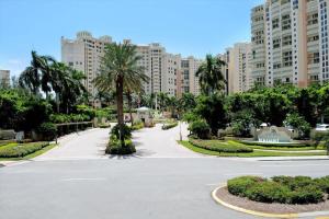 3-2 Oceanfront Condo in Exclusive Cape Marco