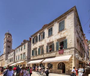 Palmotta Palace 