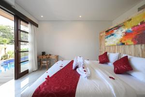 Kubu Nomad Uluwatu only 10 Minute to padang padang beach