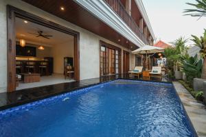 Kubu Nomad Uluwatu only 10 Minute to padang padang beach
