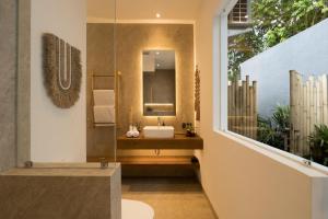 Villa Flore by BaliSuperHost