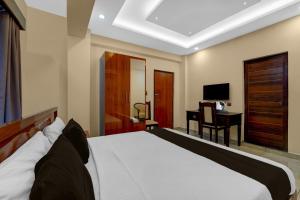 Townhouse Adoor Bus Terminal Pathanamthitta Formerly Apsara Tourist Homes