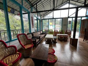 Hotel Satluj Valley