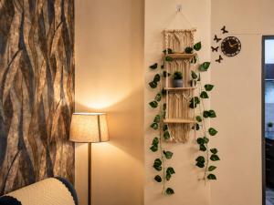 Entire 2 Bhk near Medanta Hospital