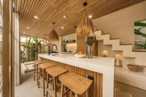 New Tropical Villa - Private Pool & Sunset rooftop