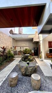 Ground Floor The Lima Guesthouse Canggu