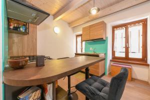 Duplex moderno nel cuore di Nago-Torbole per 5