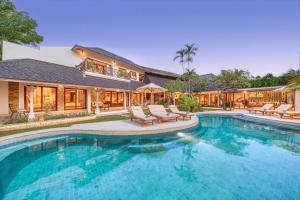 Villa Manhattan - Luxurious 4 BDR Villa, huge pool