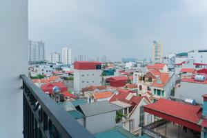 Hanoi Apartment Lac Long Quan