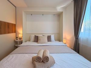 Moderný apartmán - Nitra centrum - klíma - parkovanie SELECTED PROPERTIES