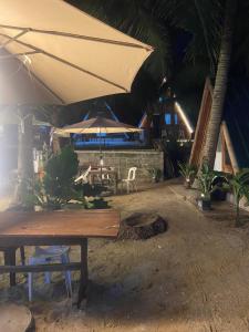 Sea Breeze Lodge & Motorbike for rent