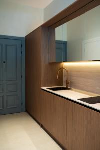 Aurelia Apartment