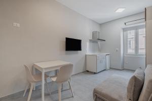 Royal Amedeo Suites