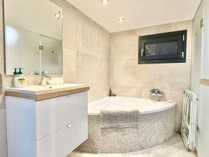 The Castle Quarter Stay