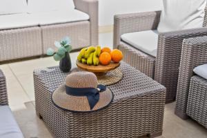 Spacious 3-Bedroom Apartment with Panoramic Sea Views