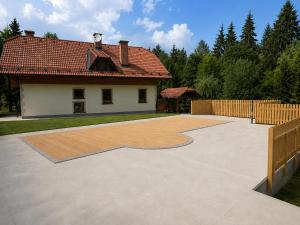 Carpenters Dream House