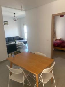 Appartement avec vue sur mer et piscine