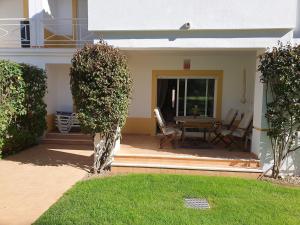 Casa Laguna