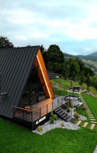 AL MONTE - A-Frame in Bucovina