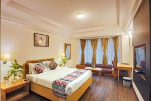 Dee Marks Airport Hotel & Resorts