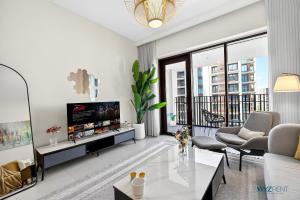 WYZ Rent 6th Floor 1BR Lagoon and Sunset View