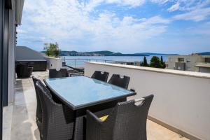 Brand new Lux apartment G & L with hot tub