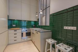Charming Baixa 3BR with Balcony by LovelyStay