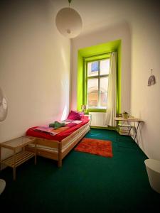 Charles bridge, Old town3 Min walk Private Room C