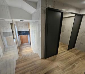 iNSide Stay