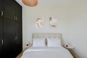INOHO Mauve Apartment