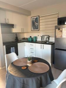 1 Bed Apartment near Beach, Restaurants and Shops