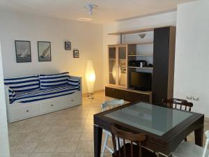 Comfortable apartment with terrace and parking space