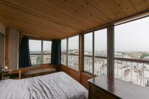 Spacious 80m Apt near Eiffel Tower