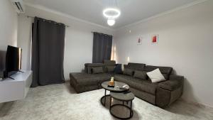 Nunus Central Apartment